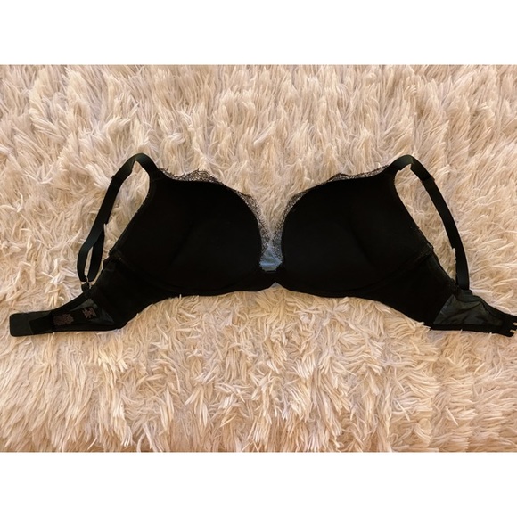 ❣️ Victoria’s Secret Bombshell Bra - Picture 3 of 5